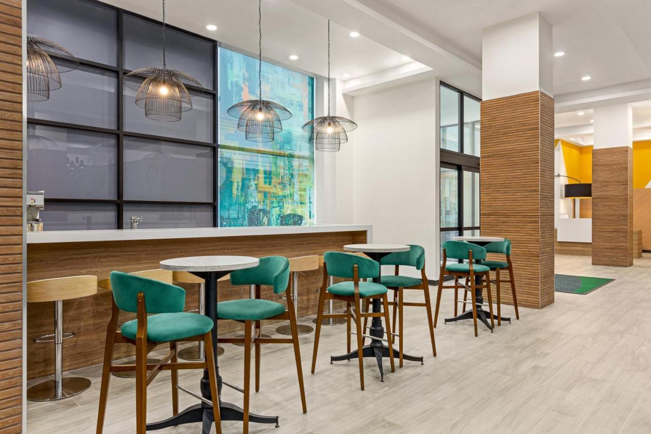 Holiday Inn Lic - Laguardia West, An Ihg Hotel New York Exterior foto